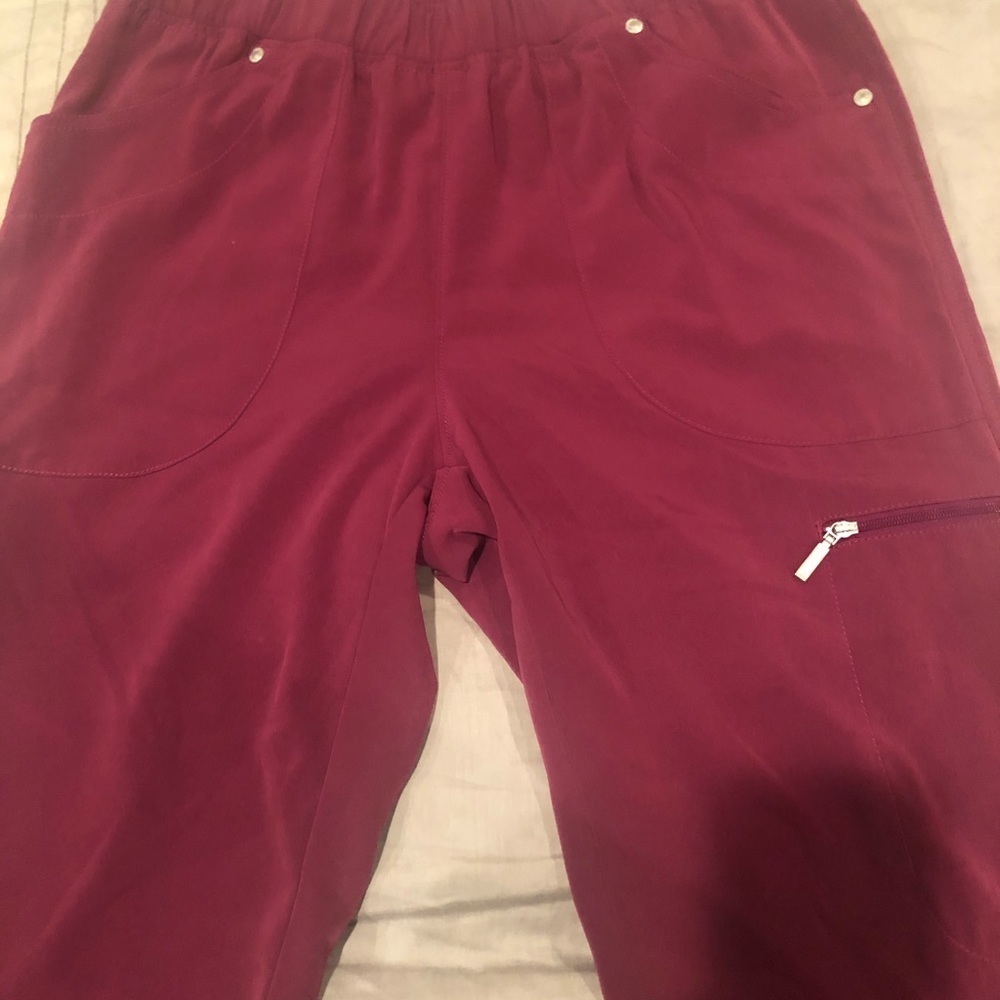 Beyond scrubs pants